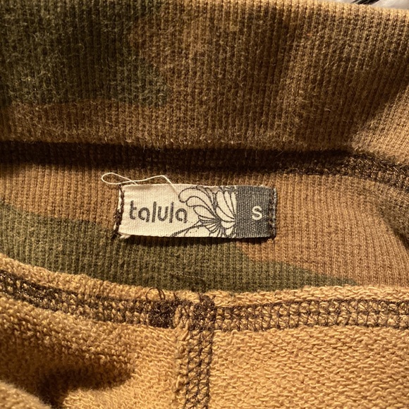 Talula Camo Shorts - Picture 3 of 3